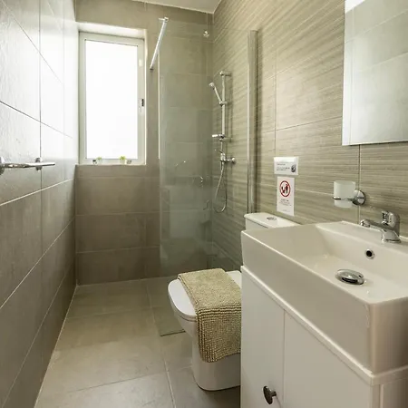Tl7 - Modern 2-bedroom Haven Lägenhet *